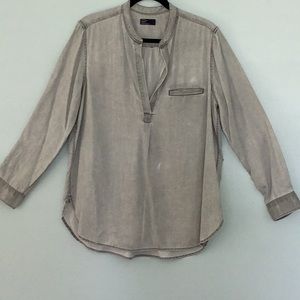 Gap Grey long sleeve button sleeve shirt - XL